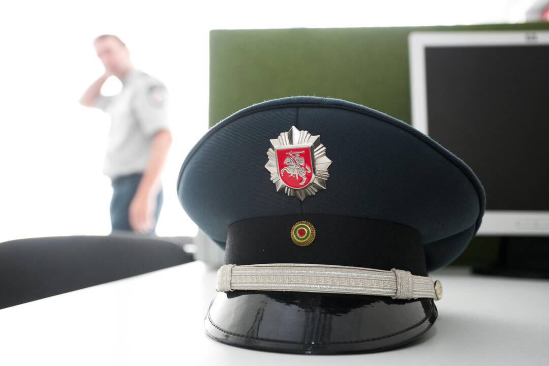 Buvęs Panevėžio policijos viršininko pavaduotojas pateikė ieškinį valstybei