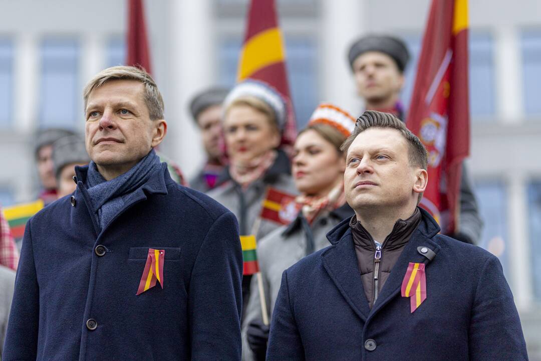 Vilniuje – iškilminga vėliavų pakėlimo ceremonija