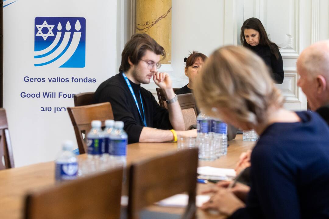Spaudos konferencija apie kompensacijas už nusavintą žydų turtą