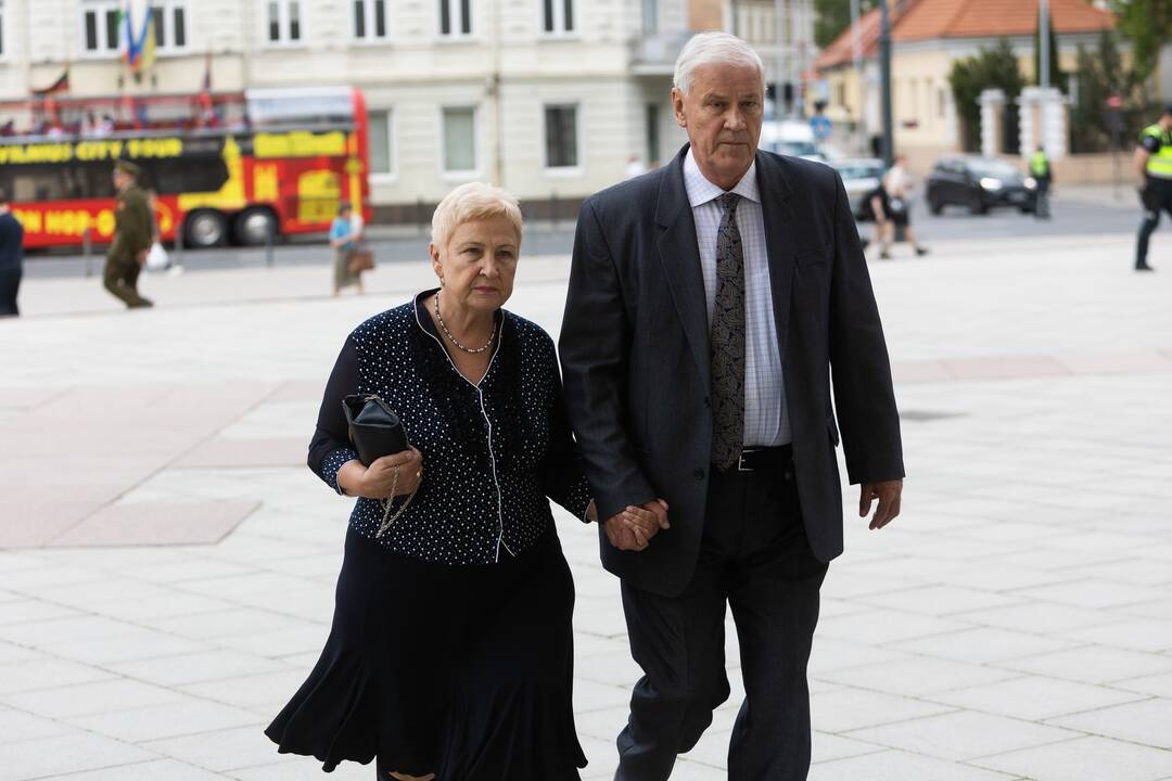 A. Adamkienės laidotuvės