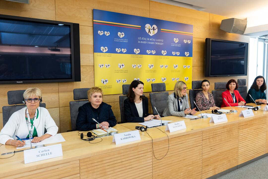 Spaudos konferencija „Lyčių lygybė ir smurtas prieš moteris“