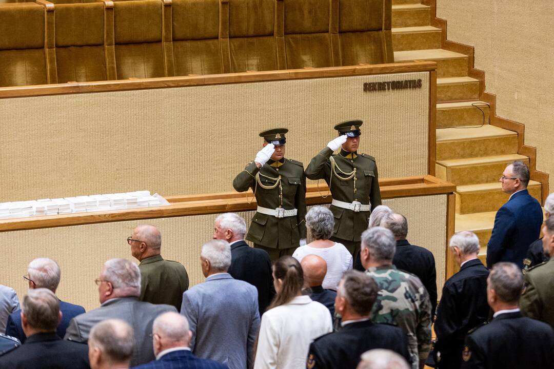 Laisvės gynėjo pažymėjimų ir ženklelių įteikimas Seime