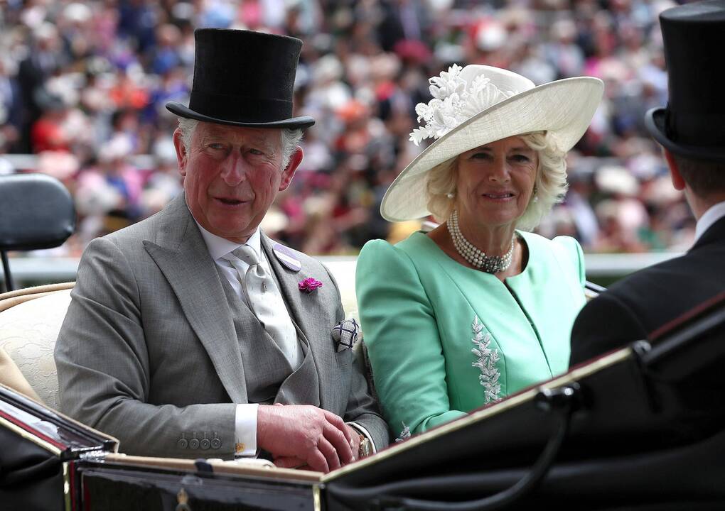 1947 m. gimė Camilla Parker Bowles, Velso princo Charleso žmona
