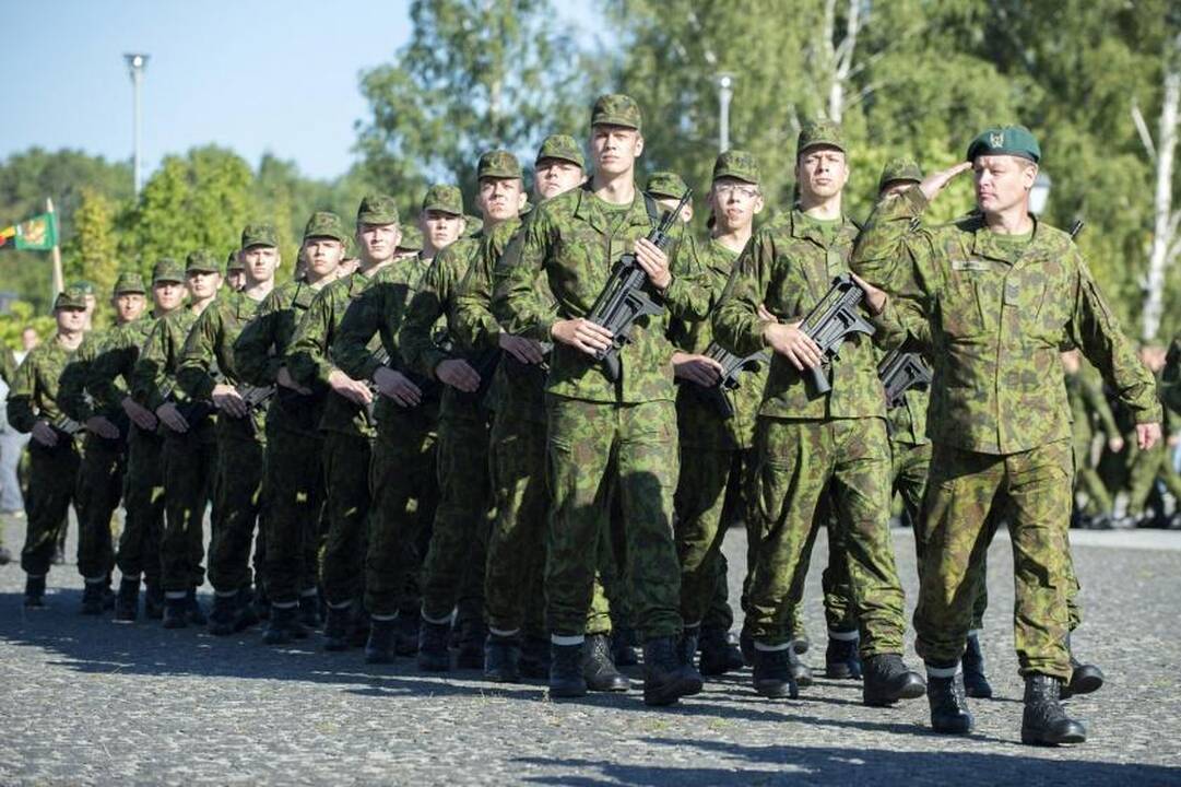 600 jaunuolių pradeda karo tarnybą
