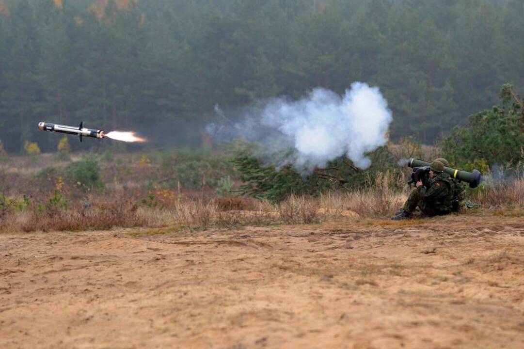 Lietuva už prieštankines raketas mokėjo brangiau nei Estija