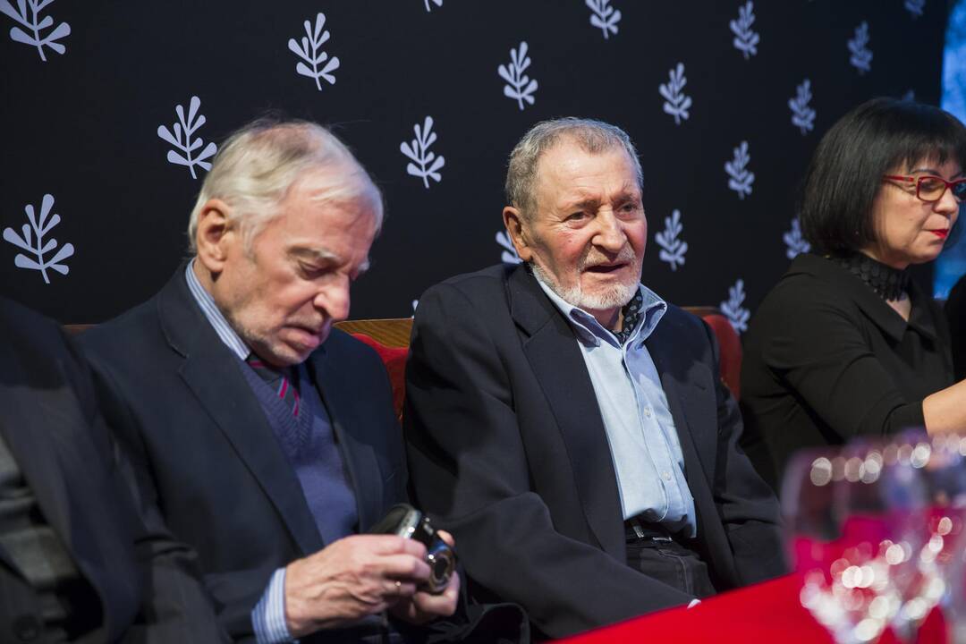 Išleista knyga apie garsųjį operos solistą V. Daunorą