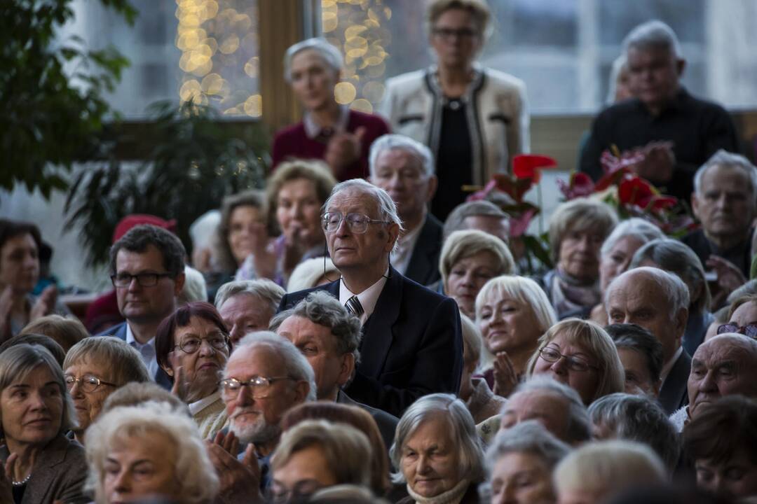 Išleista knyga apie garsųjį operos solistą V. Daunorą