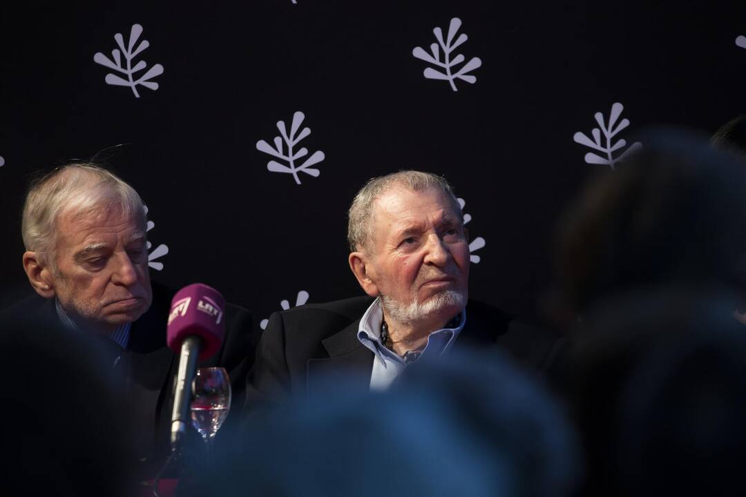 Išleista knyga apie garsųjį operos solistą V. Daunorą