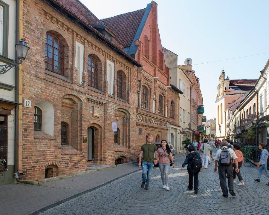 "Kada savo kolekciją pristatai visuomenei ir yra susidomėjimas, tada malonumas trigubas", – sako V.Martikonis.