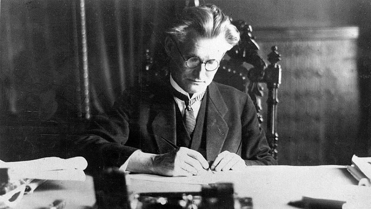 K. Griniaus žmona: badavome ir negalėjome sumokėti gydytojui