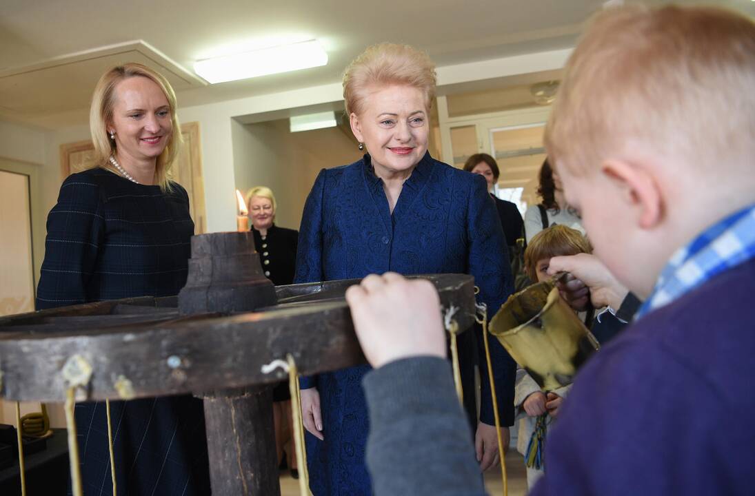 Prieš Velykas prezidentė aplankė Trakų bendruomenę