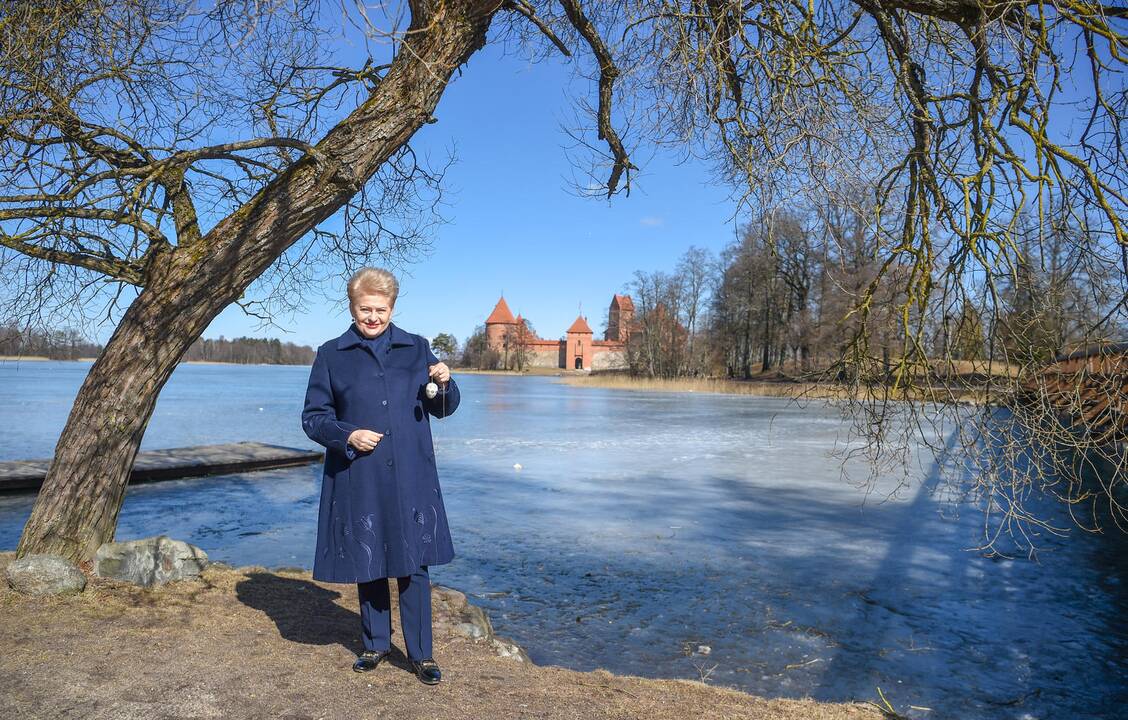 Prieš Velykas prezidentė aplankė Trakų bendruomenę