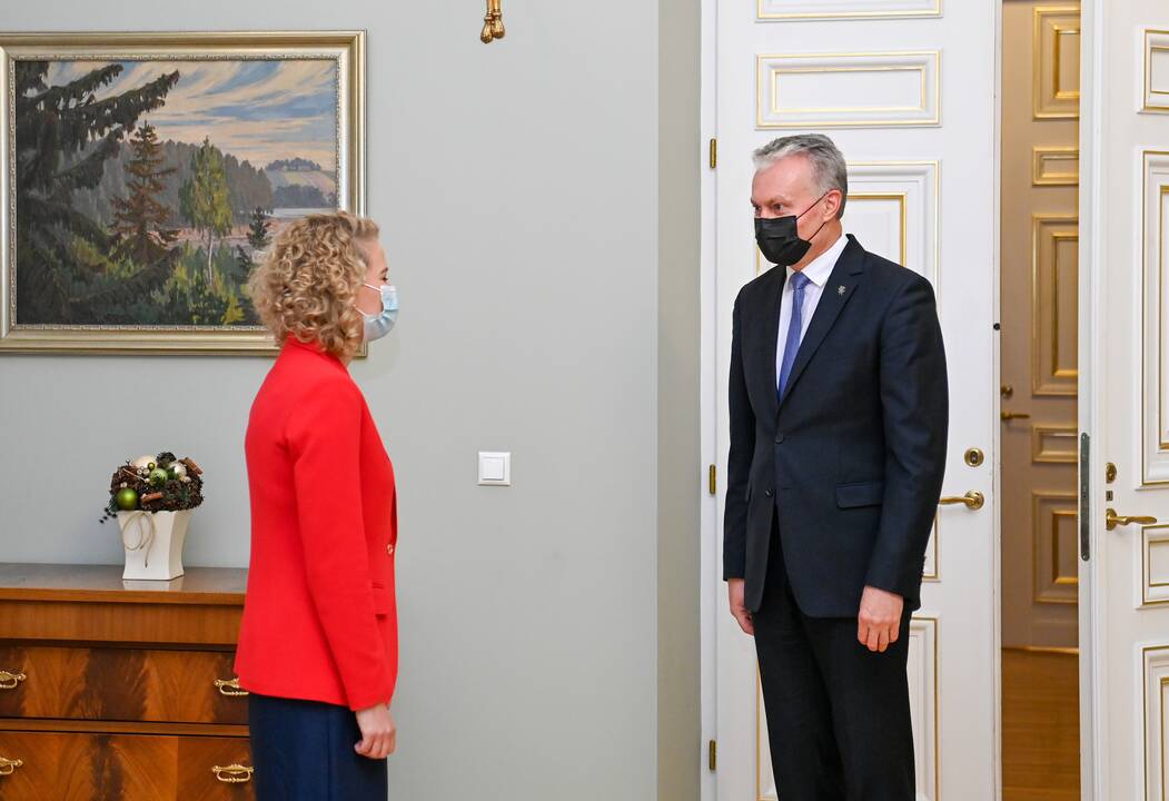 G. Nausėda susitinka su kandidate į ministrus A. Armonaite