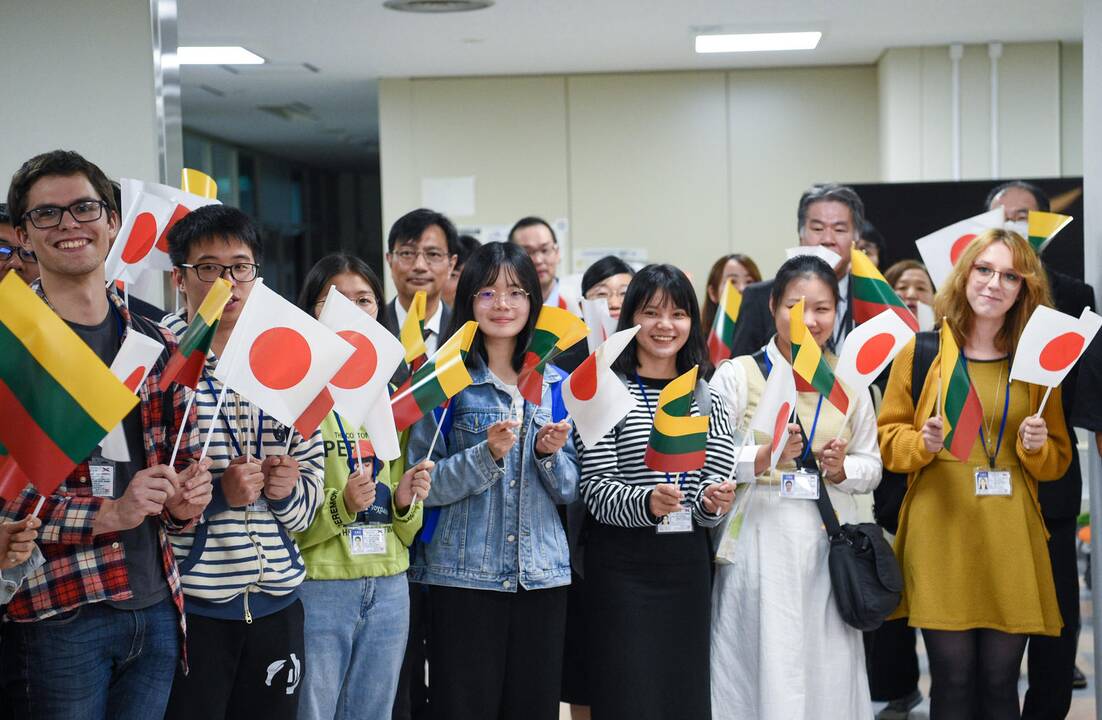 G. Nausėdai – Japonijos universiteto garbės daktaro laipsnis