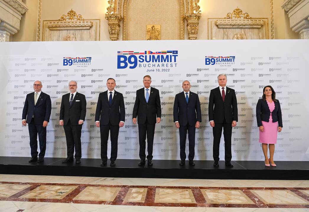 G. Nausėda dalyvauja Bukarešto devyneto lyderių susitikime