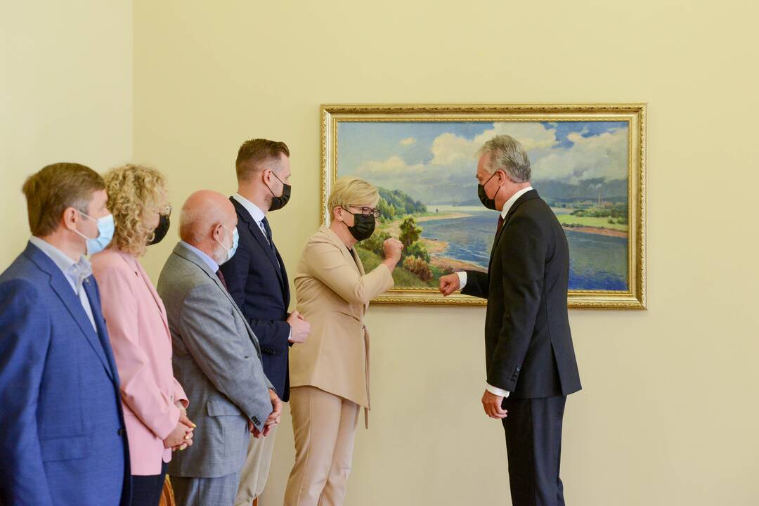 Prezidentas susitiko su partijų lyderiais