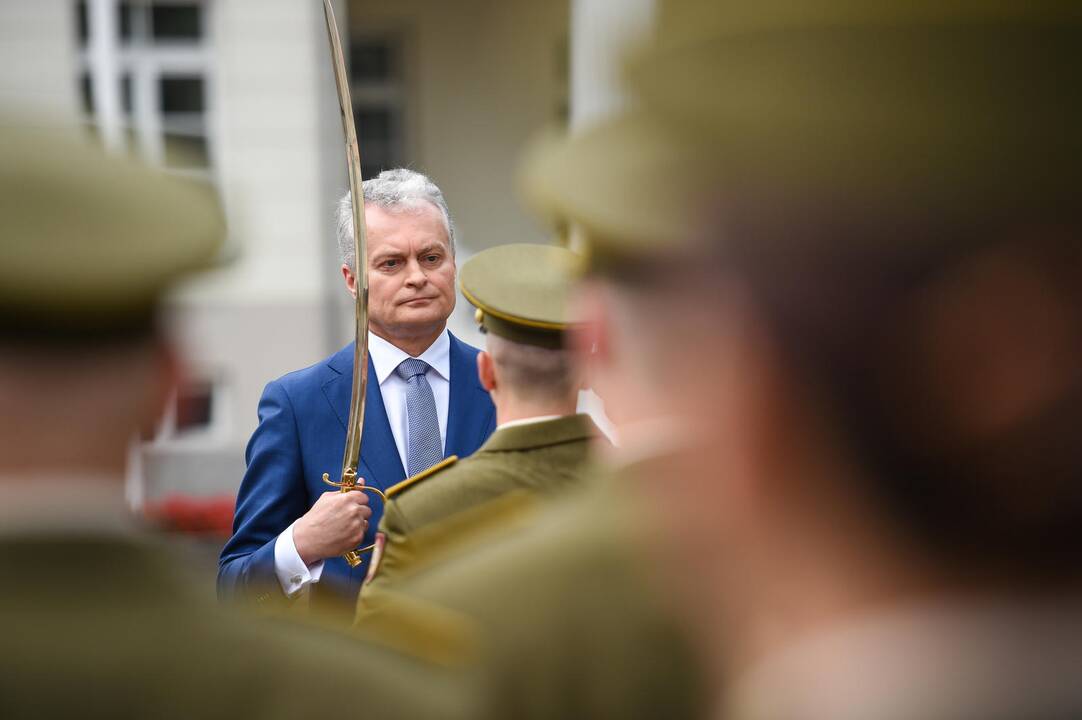 Karo akademijos absolventams – leitenanto laipsnis