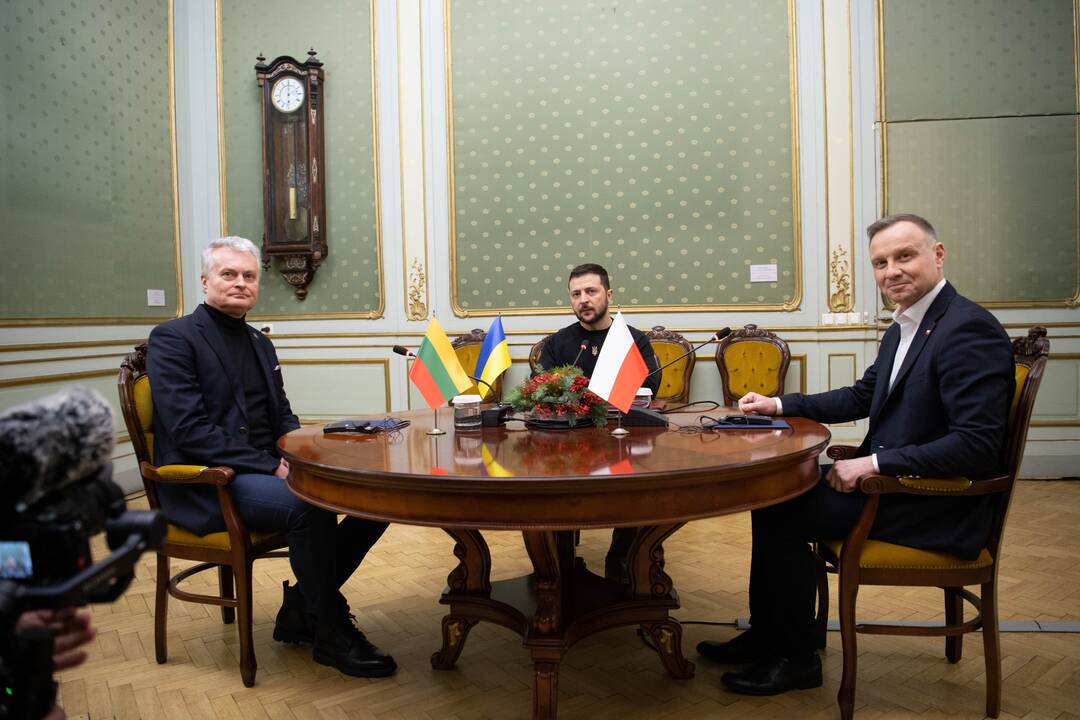 G. Nausėda vėl vieši Ukrainoje