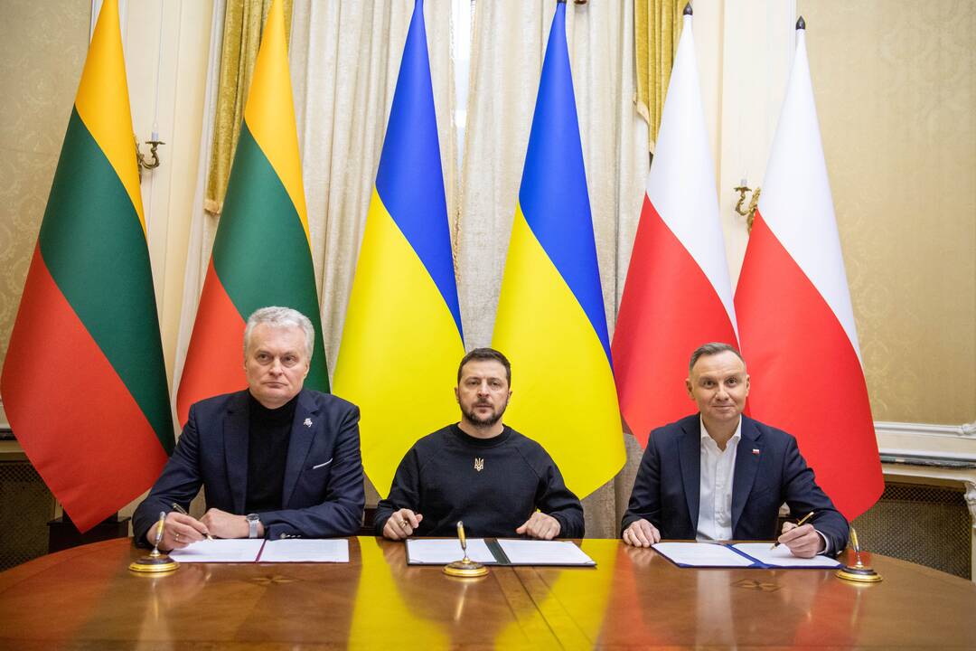 G. Nausėda vėl vieši Ukrainoje