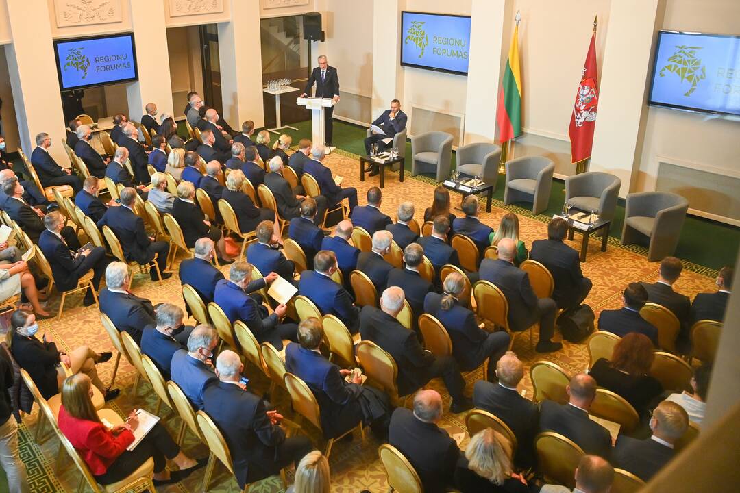Prezidentas atidarė Regionų forumą