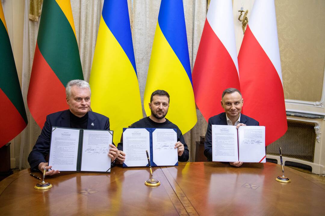 G. Nausėda vėl vieši Ukrainoje