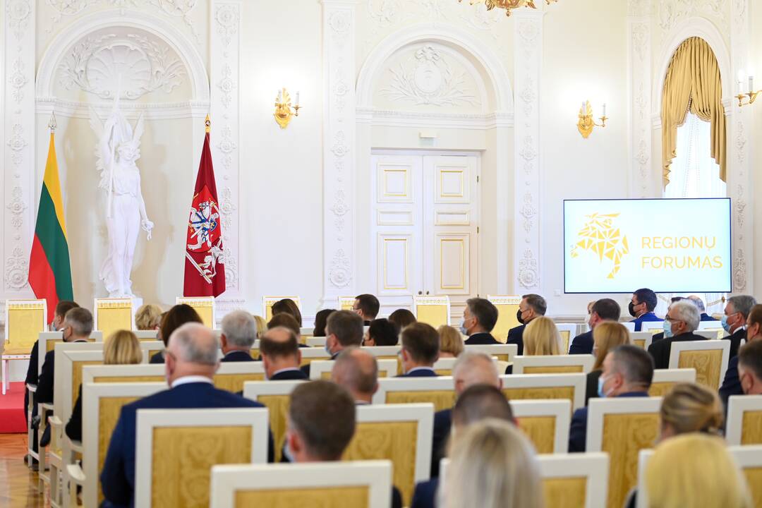 Prezidentas atidarė Regionų forumą