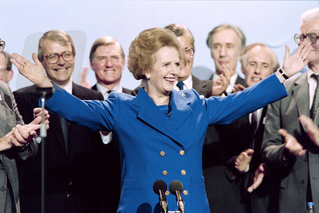 1987 m. Margaret Thatcher trečią kartą rinkimuose buvo išrinkta į Didžiosios Britanijos Ministro Pirmininko postą.