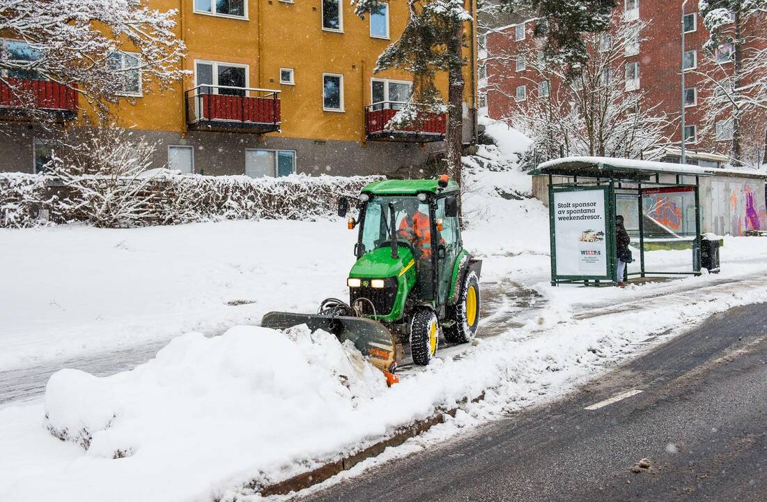 Ketvirtadalis švedų naudojasi viešuoju transportu: ko pasimokyti Lietuvai?