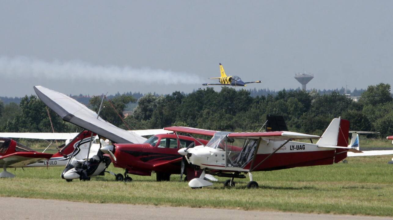 Lietuvos kariuomenė ramina dėl aerodromo susirūpinusius Šilutės aviatorius