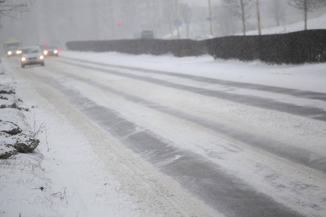 Kelininkai įspėja: Pietų Lietuvoje yra išlikusių provėžotų kelių