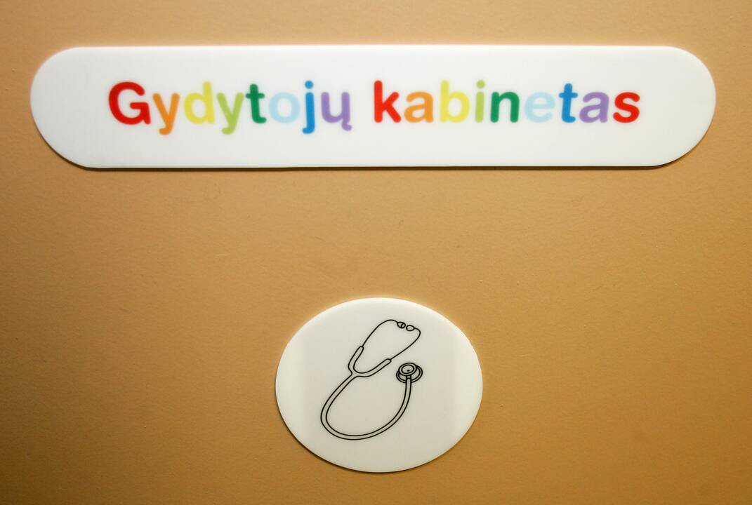 Neaiškų saldainį suvalgęs vaikas atsidūrė ligoninėje