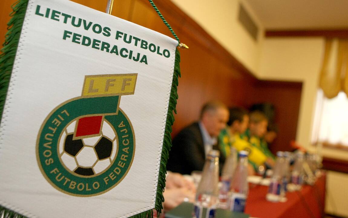 Premjeras laukia pareigūnų ataskaitos dėl tyrimo Futbolo federacijoje