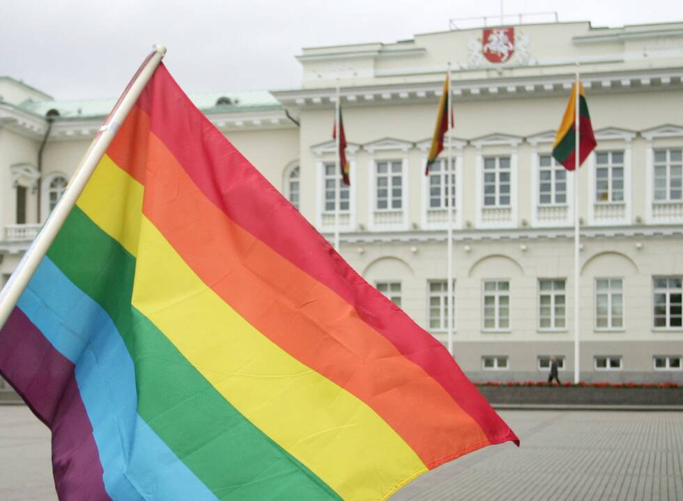 Lietuvos gėjų lyga sveikina D. Grybauskaitės sprendimą nevykti į Sočį