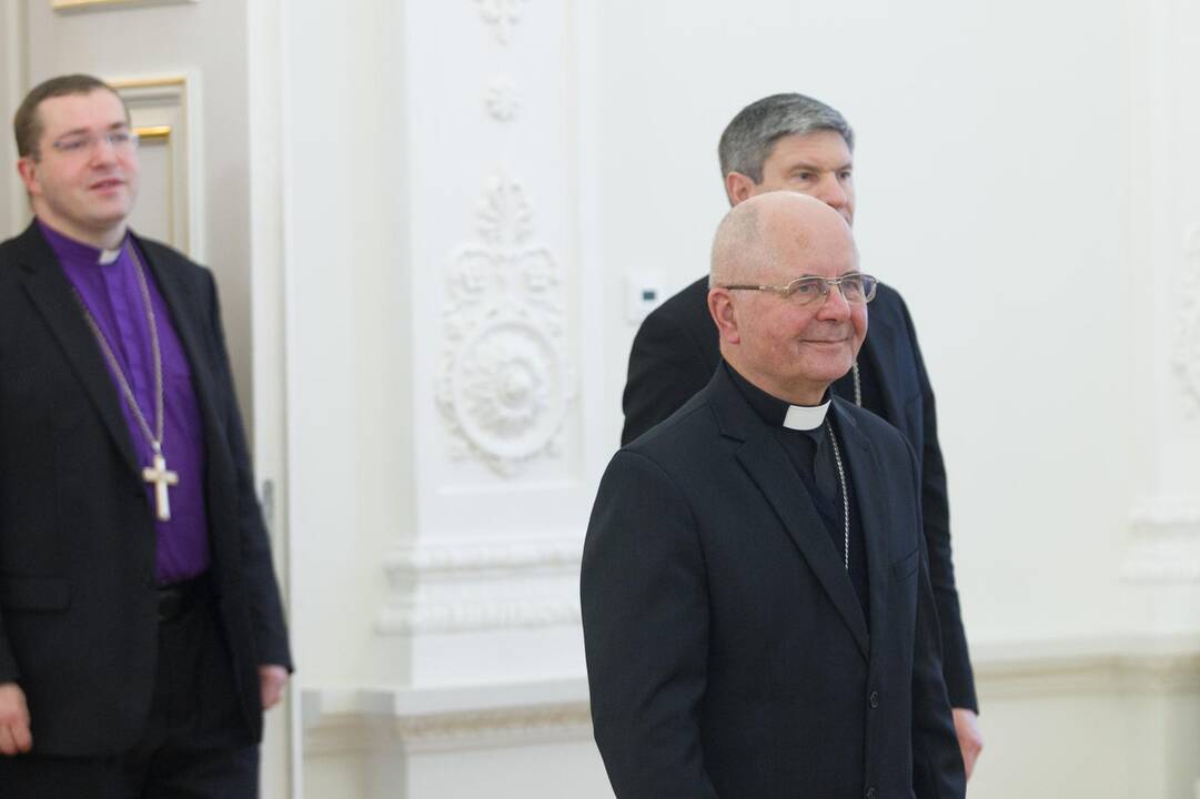 Prezidentė susitiko su krikščioniškųjų bendruomenių vadovais