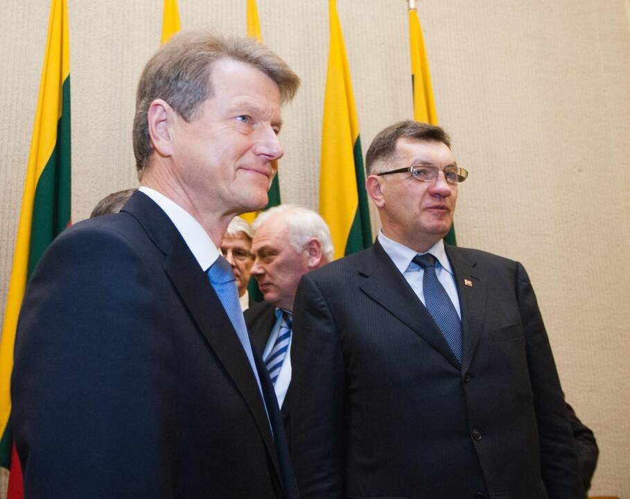 Trys partijos renkasi aptarti savivaldos rinkimų rezultatų
