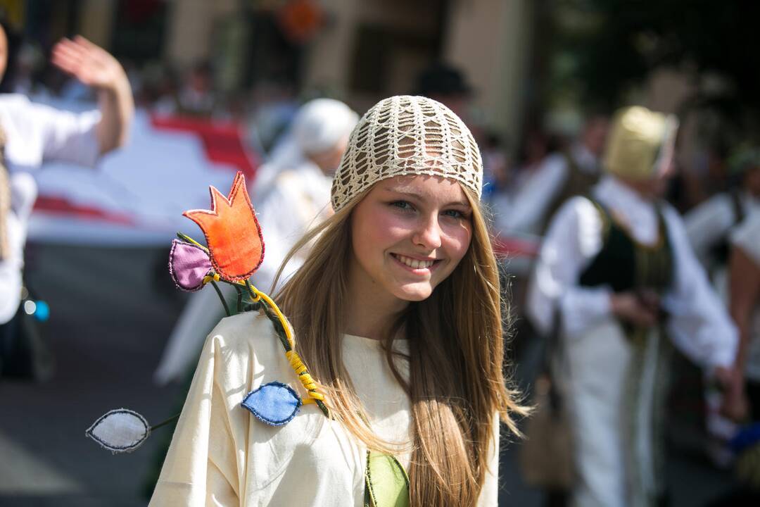 Moksleivių dainų šventės dalyvius gali tekti maitinti lauko palapinėse