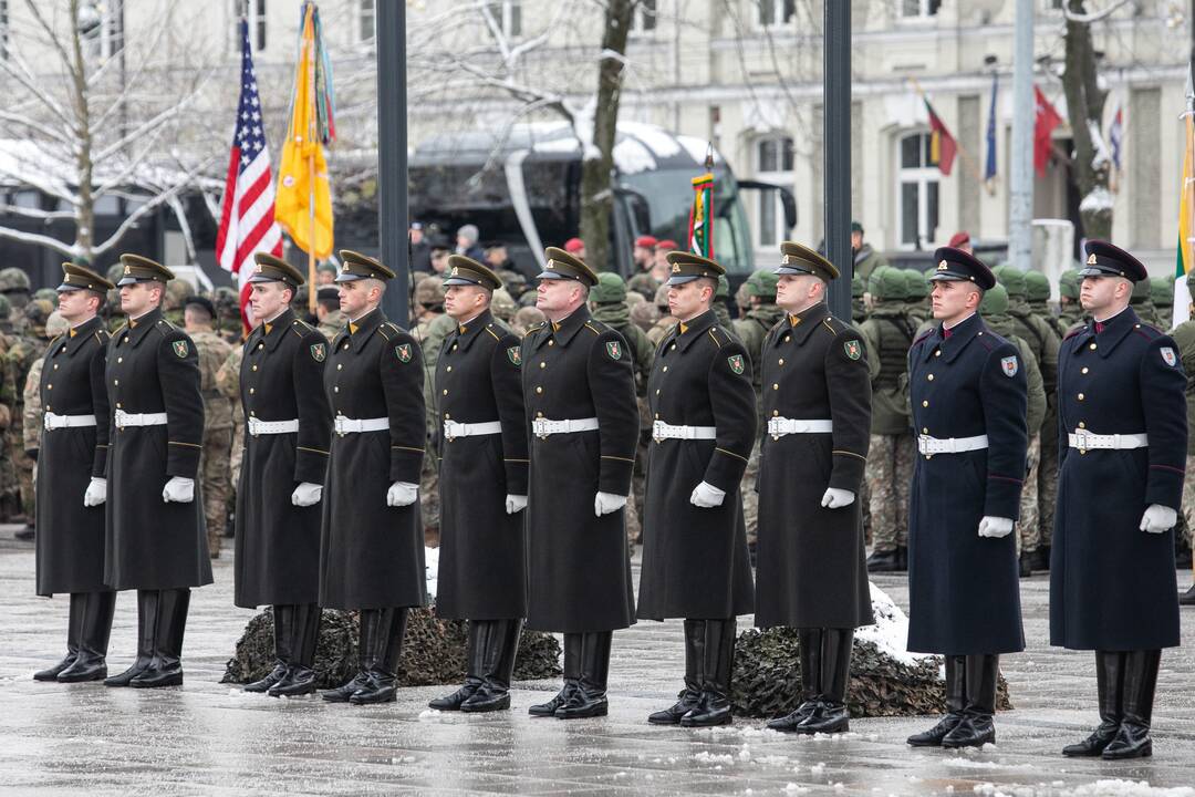 Iškilminga rikiuotė Kariuomenės dienos proga