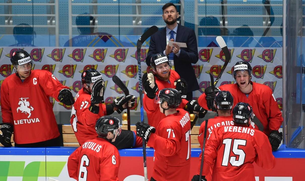 Lietuvos vyrų ledo ritulio rinktinė pasaulio čempionato IA divizione neužsibuvo.