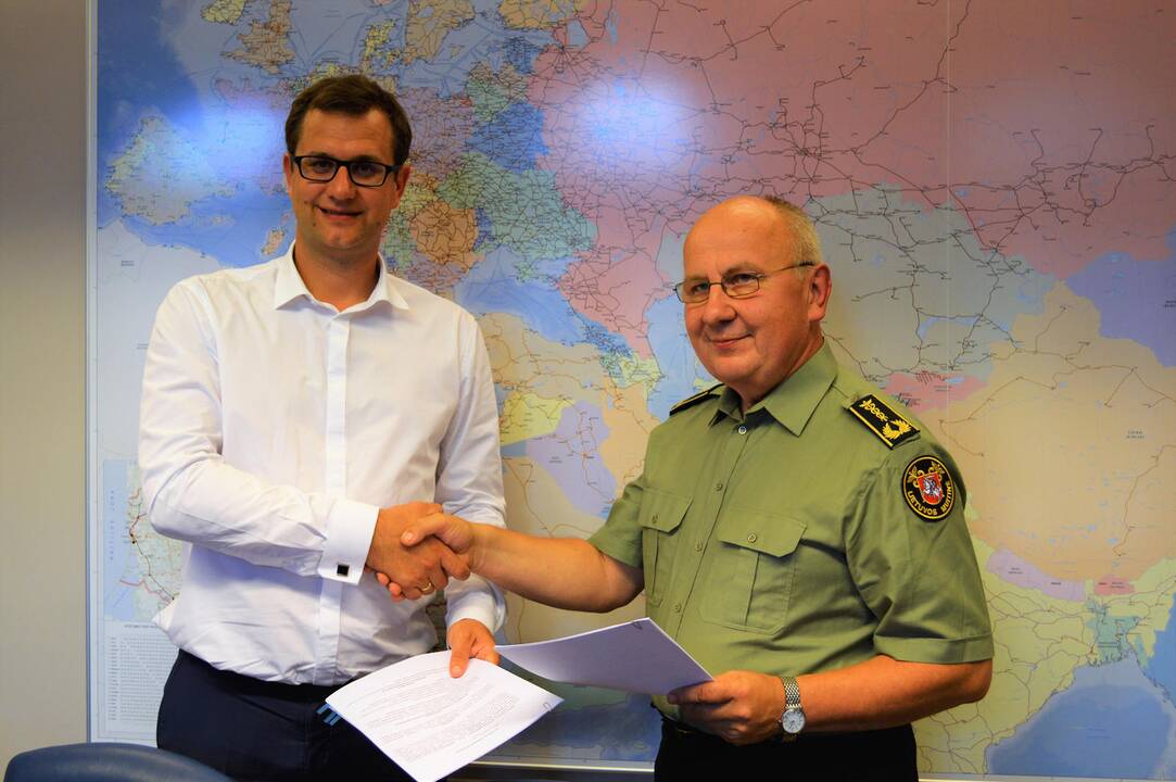 „Lietuvos geležinkeliai“ ir muitinė siunčia perspėjimo signalą pažeidėjams