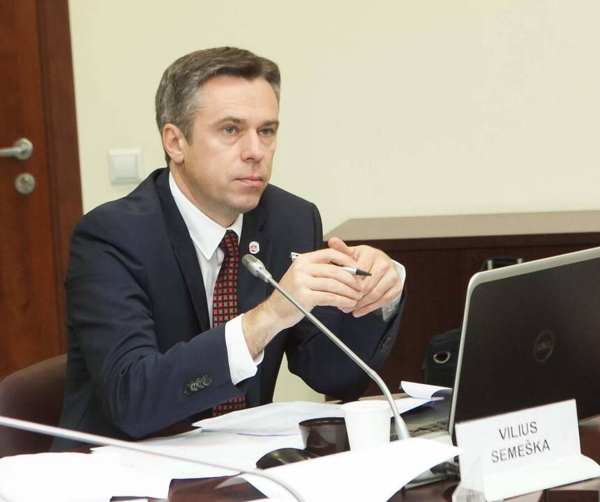 Teismas: VRK narys V. Semeška nesuklaidino rinkėjų ir Seimo narių