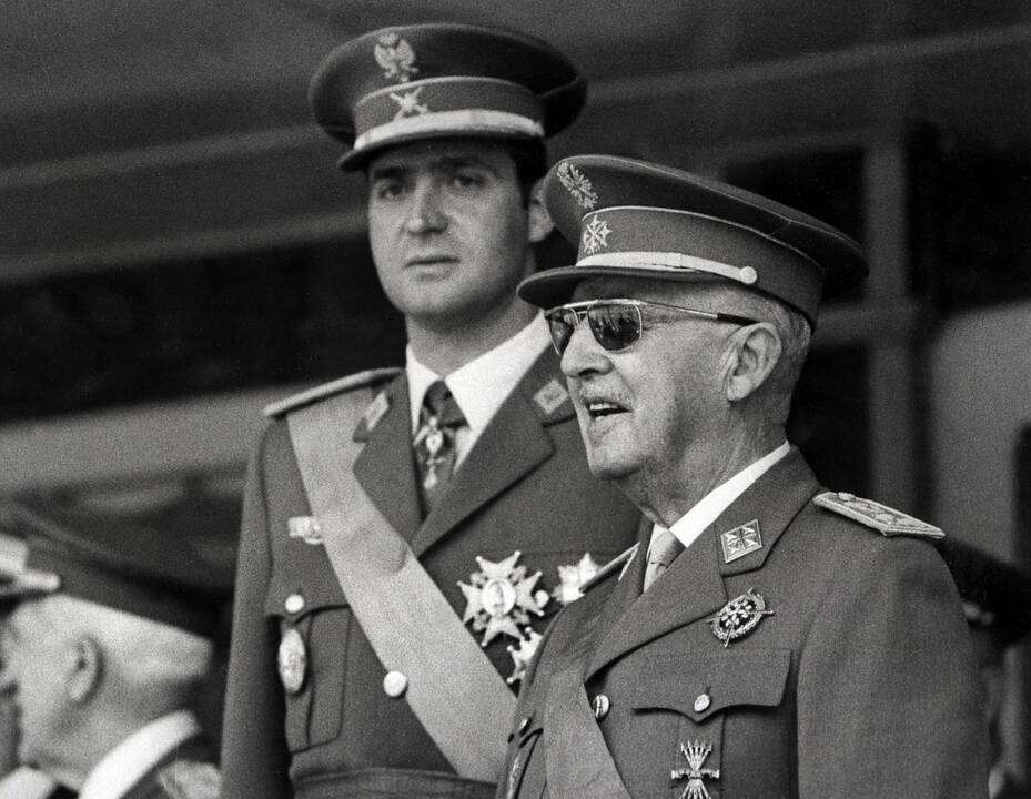 1939 m. Madridas pasidavė generolo Francisco Franco daliniams — šalyje baigėsi pilietinis karas
