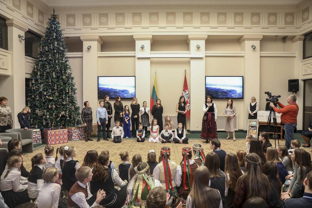 Kalėdinė eglutės šventė Prezidentūroje