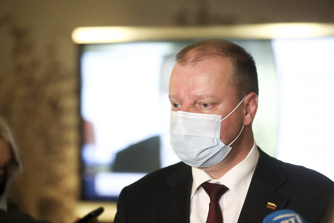 Premjeras lažybų dėl to, kas po rinkimų formuos daugumą, neina