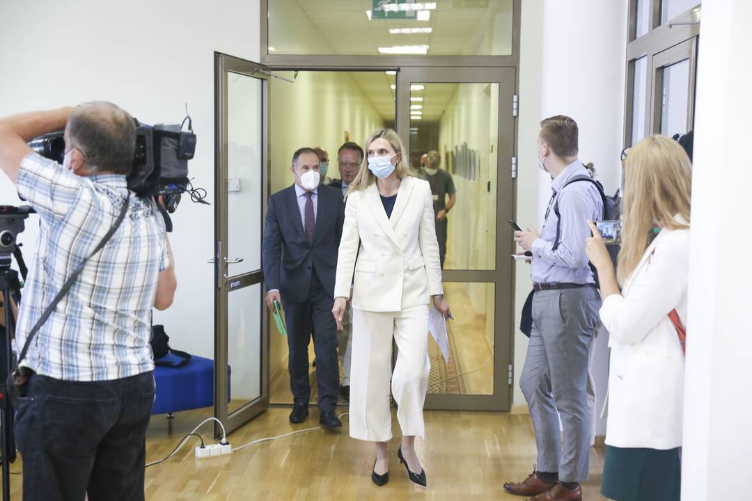 VRM spaudos konferencija dėl migrantų