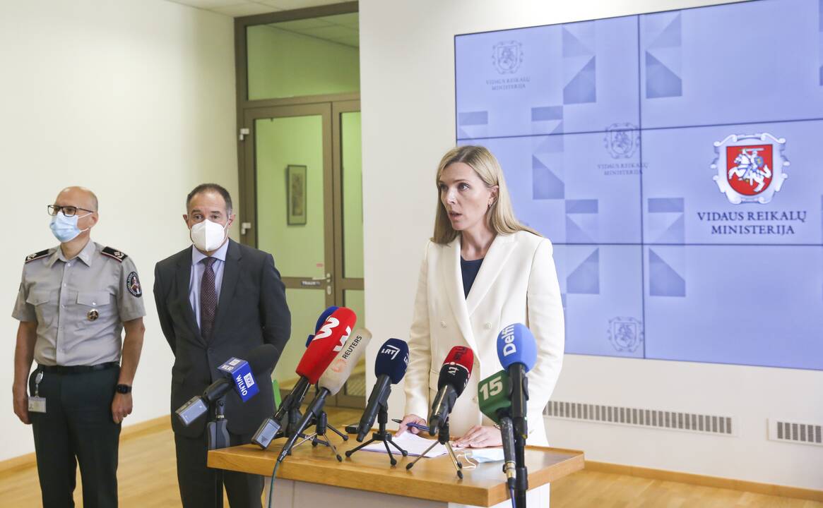 VRM spaudos konferencija dėl migrantų