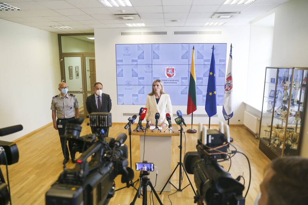 VRM spaudos konferencija dėl migrantų