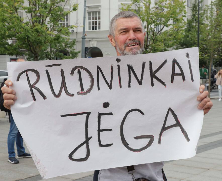 Protestas prie Vyriausybės prieš migrantus