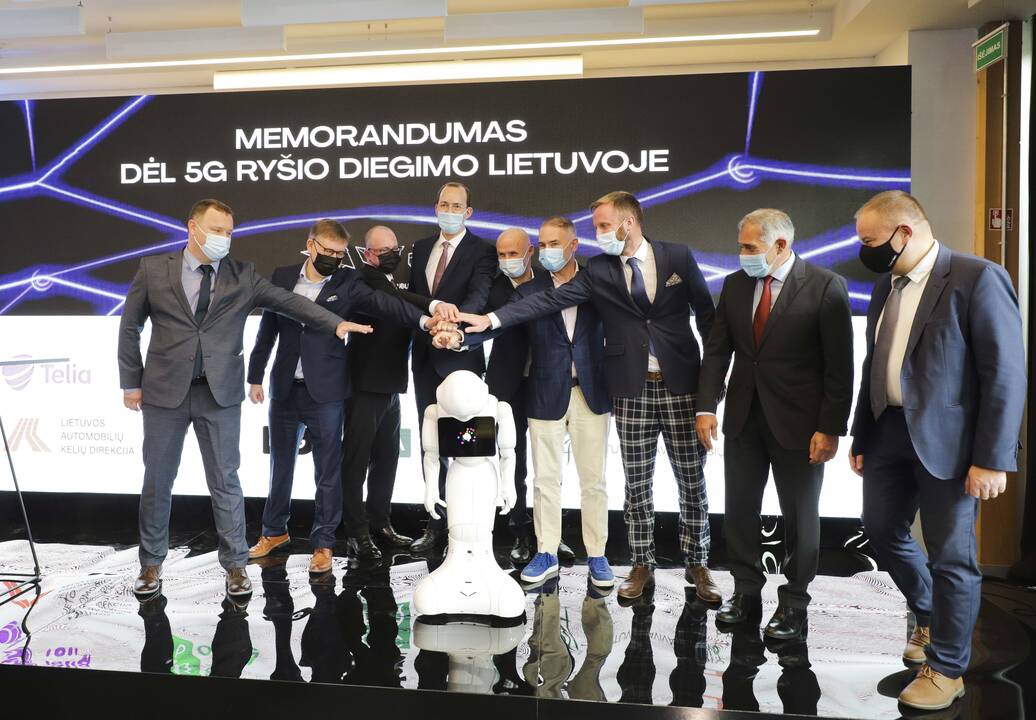 Susisiekimo ministerija, valstybės įstaigos bei telekomunikacijų bendrovės antradienį pasirašė memorandumą dėl 5G plėtros Lietuvoje.