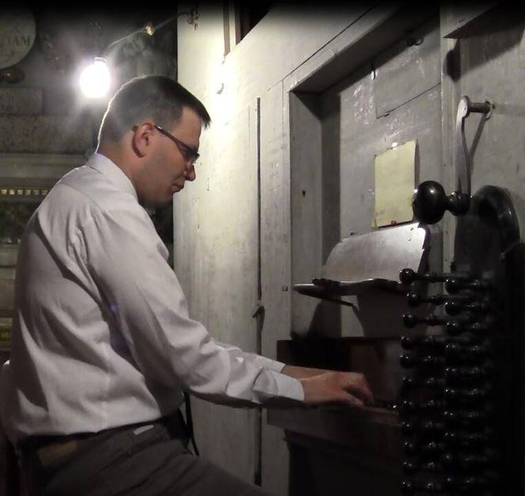 Vargonų muzika pasakos Jūratės ir Kastyčio meilės istoriją