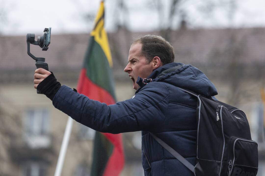 Protestas prie Seimo Sausio 13-ąją